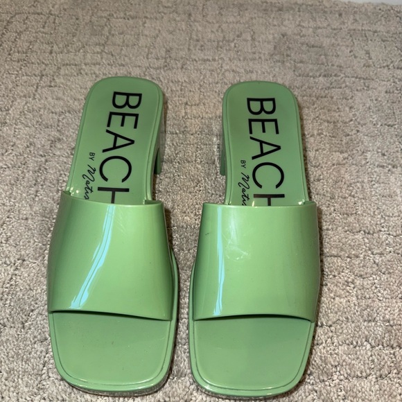 Beach by Matisse Green Women's Mules - Picture 1 of 3
